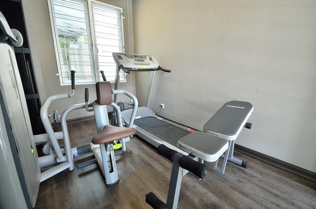 Plumeria Luxury Service Villa George Town Exteriör bild